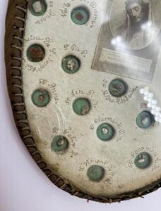 Double sided antique reliquary holder 60 relics 
