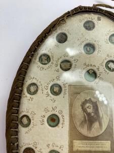 Double sided antique reliquary holder 60 relics 