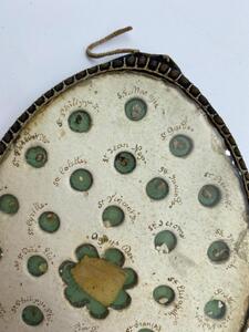 Double sided antique reliquary holder 60 relics 
