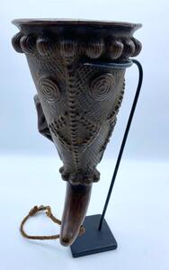 Rare DRC drinking horn from the Luba people. 