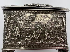 A.B. Paris intricate jewelry box 