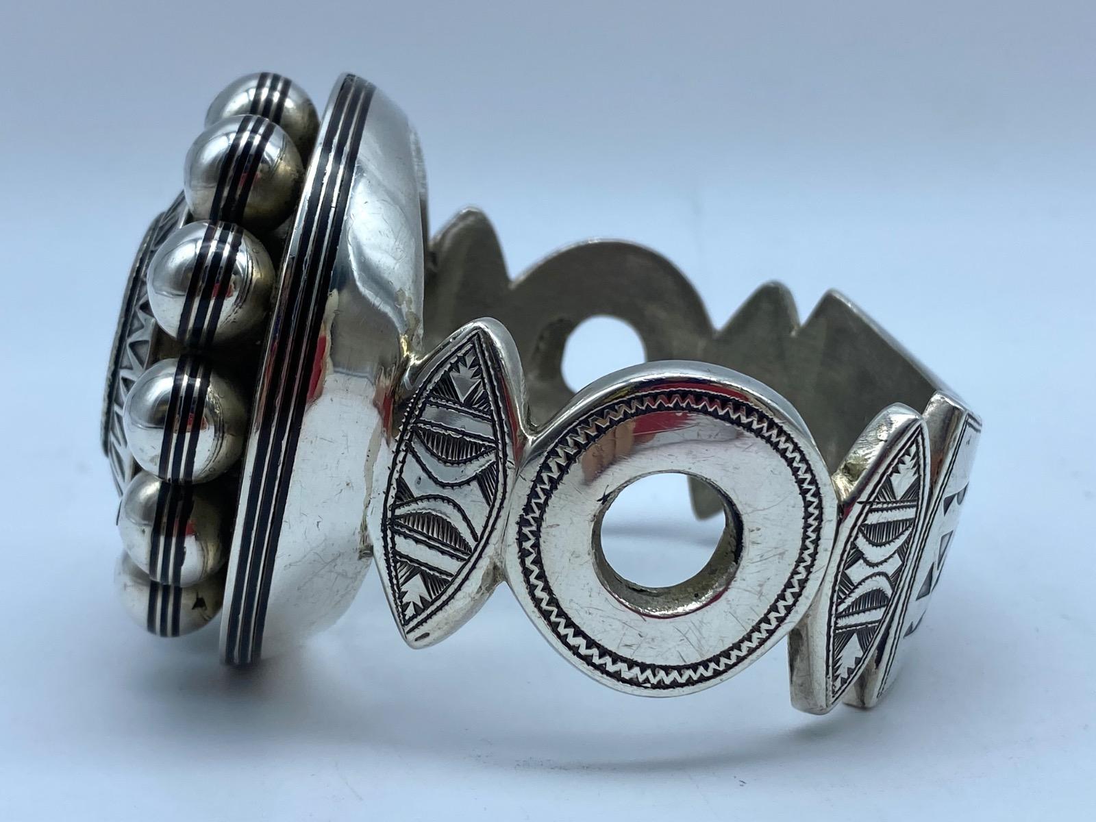 Antique Berber Moroccan Tuareg silver chevron bracelet 