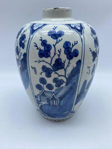 Antique Kangxi style Long Eliza Delft ovoid vase 
