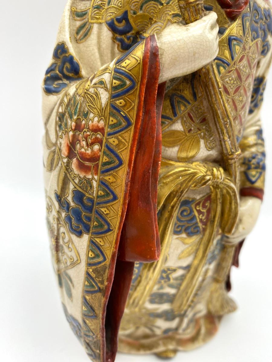 Antique Japanese Meiji period Satsuma ceramic statue of a woman in kimono 29 cm 