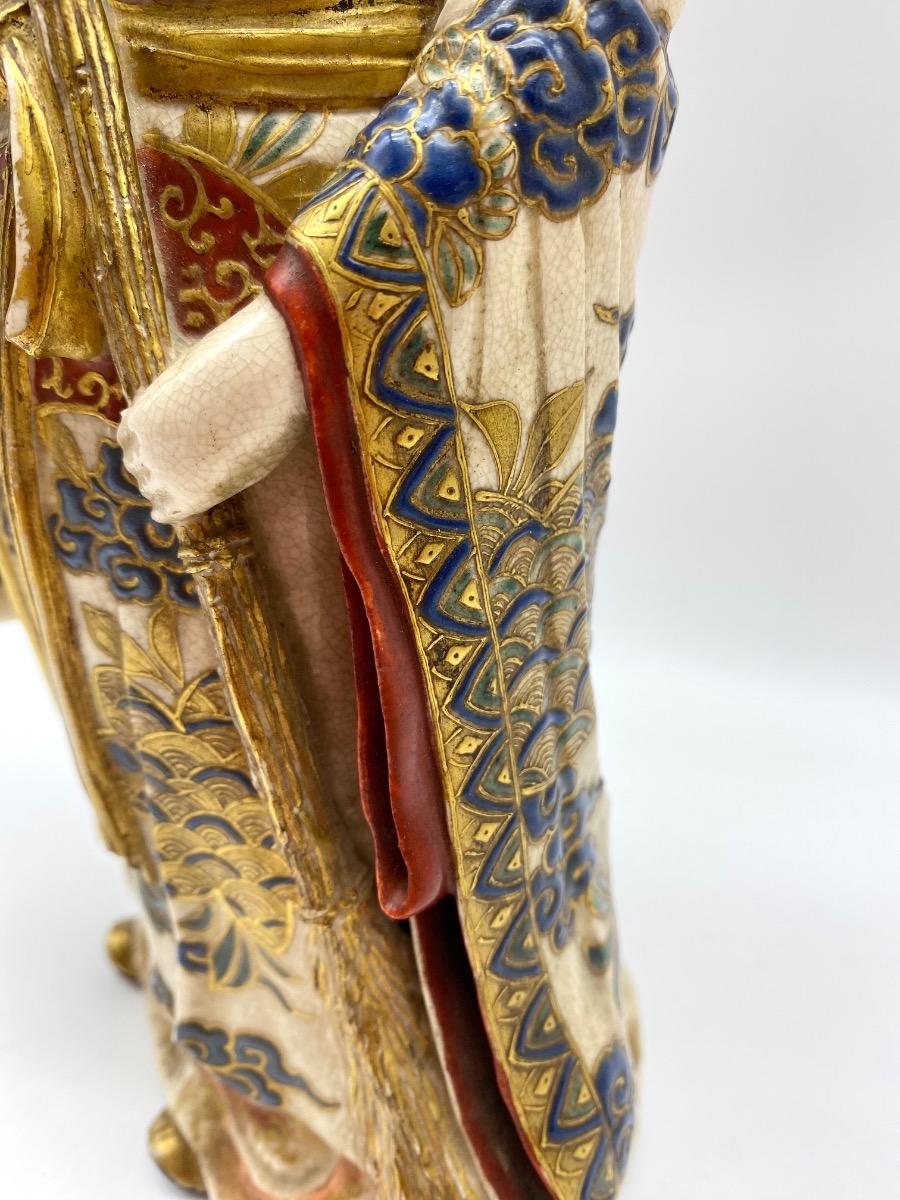 Antique Japanese Meiji period Satsuma ceramic statue of a woman in kimono 29 cm 