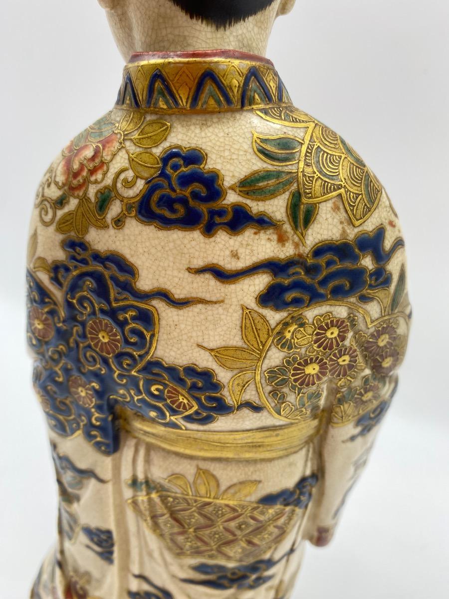 Antique Japanese Meiji period Satsuma ceramic statue of a woman in kimono 29 cm 