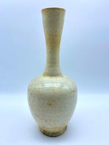 Joseon dynasty Korean white glazed vase 