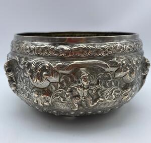 Burmese repousse silver dancers Thabeik 