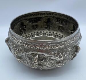 Burmese repousse silver dancers Thabeik 
