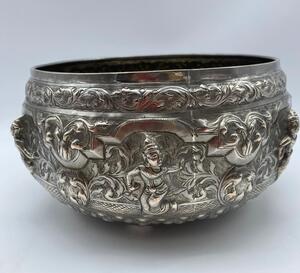 Burmese repousse silver dancers Thabeik 