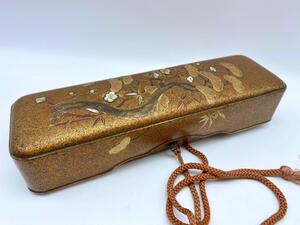 Antique Meiji period Japanese lacquered Maki-e inlaid Fubako 