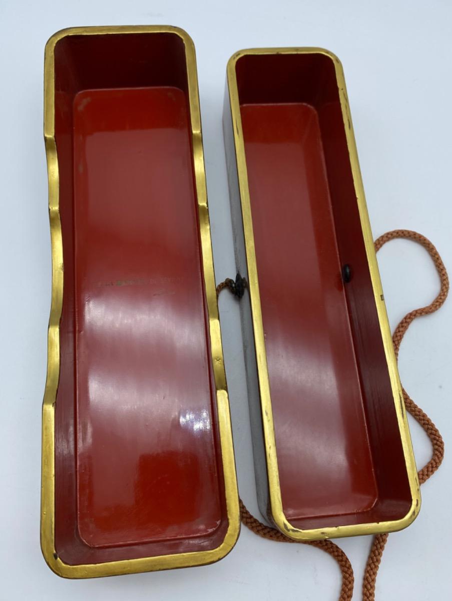 Antique Meiji period Japanese lacquered Maki-e inlaid Fubako 