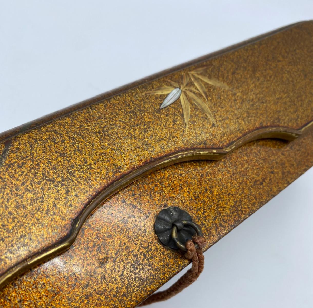 Antique Meiji period Japanese lacquered Maki-e inlaid Fubako 