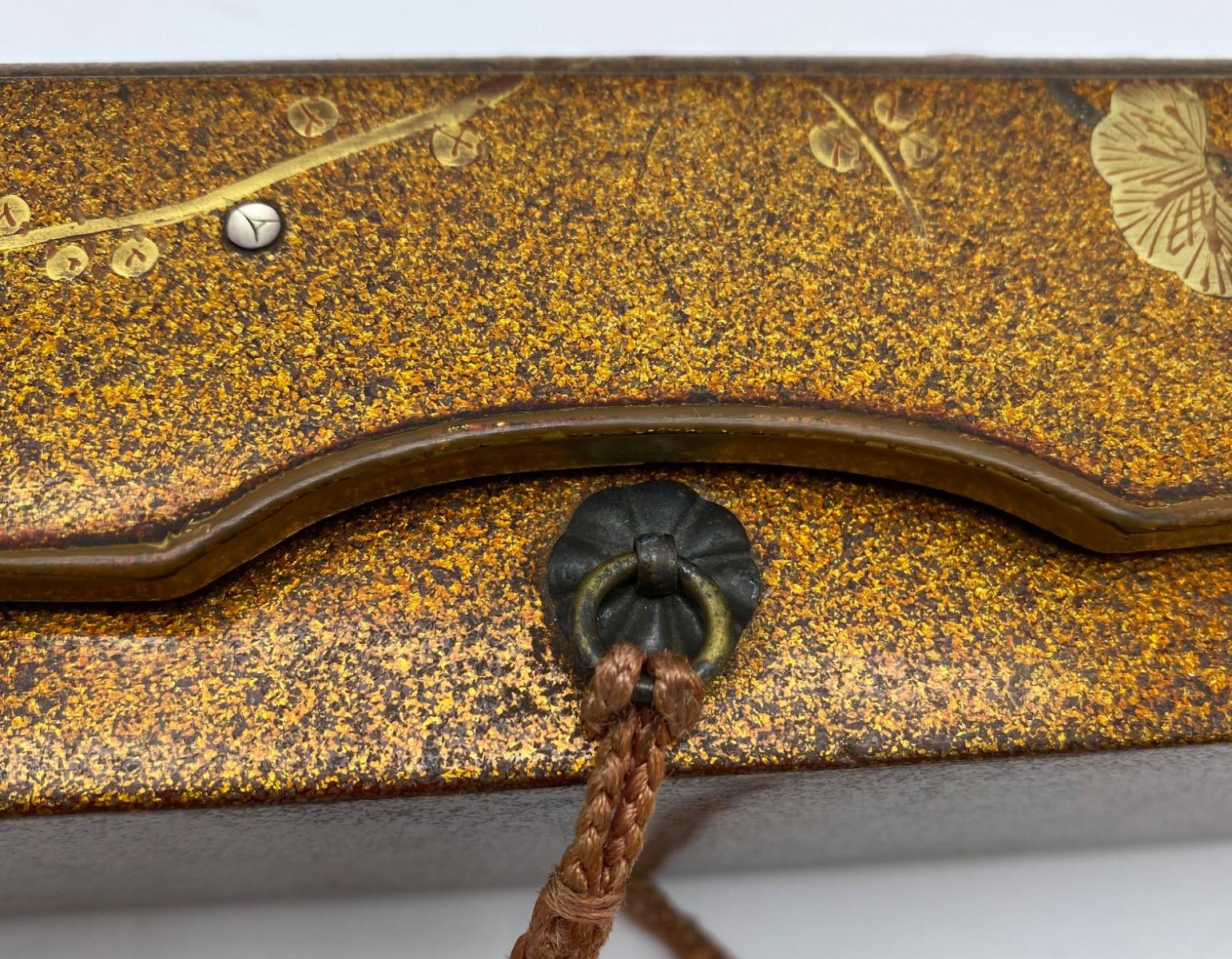 Antique Meiji period Japanese lacquered Maki-e inlaid Fubako 