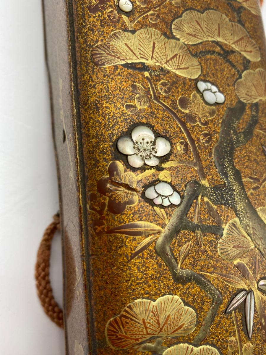 Antique Meiji period Japanese lacquered Maki-e inlaid Fubako 