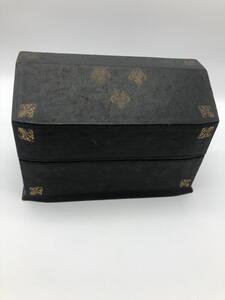 Second Empire leather Fleurs de Lys letterbox