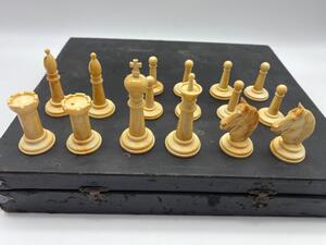 Antique 19th century Staunton chess set 