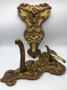 Rare pair of French wood gilded porte-manteaux 
