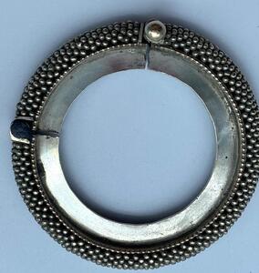 Rajasthan near pair of ‘gajre’ silver bracelets 