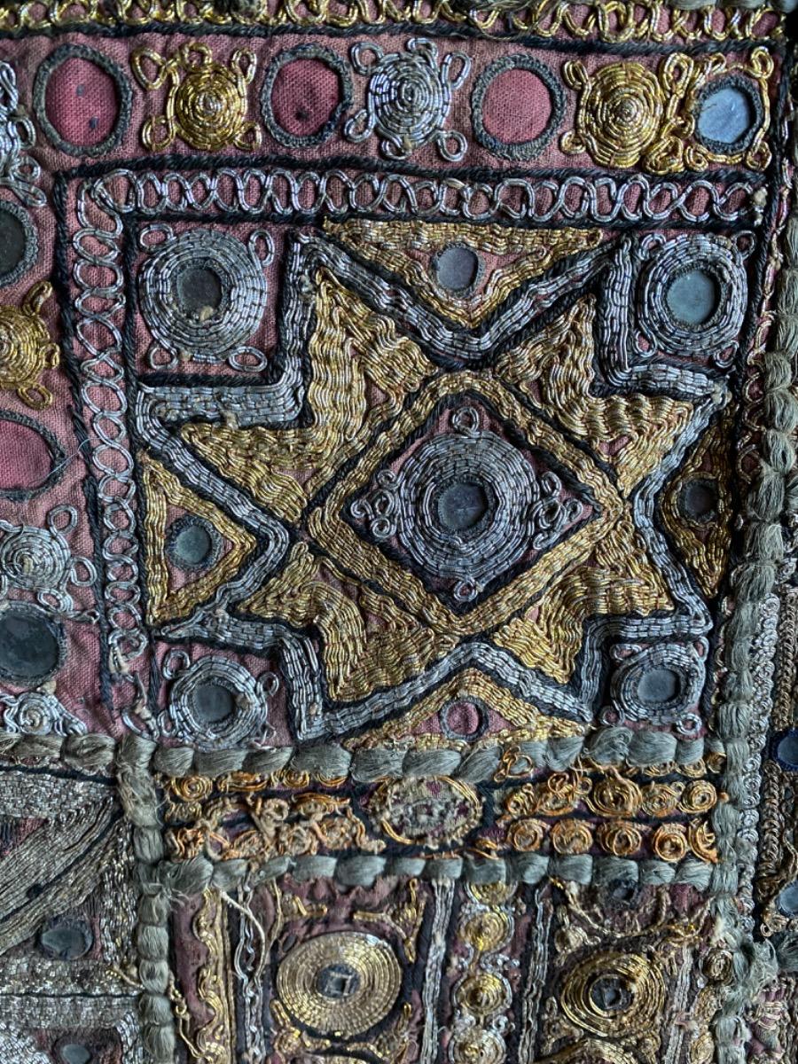 Large Banjara Zardozi embroidery patchwork tapestry with silver- and goldthread India ca 1930
