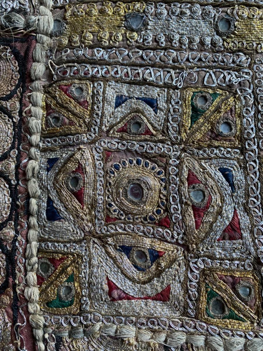 Large Banjara Zardozi embroidery patchwork tapestry with silver- and goldthread India ca 1930