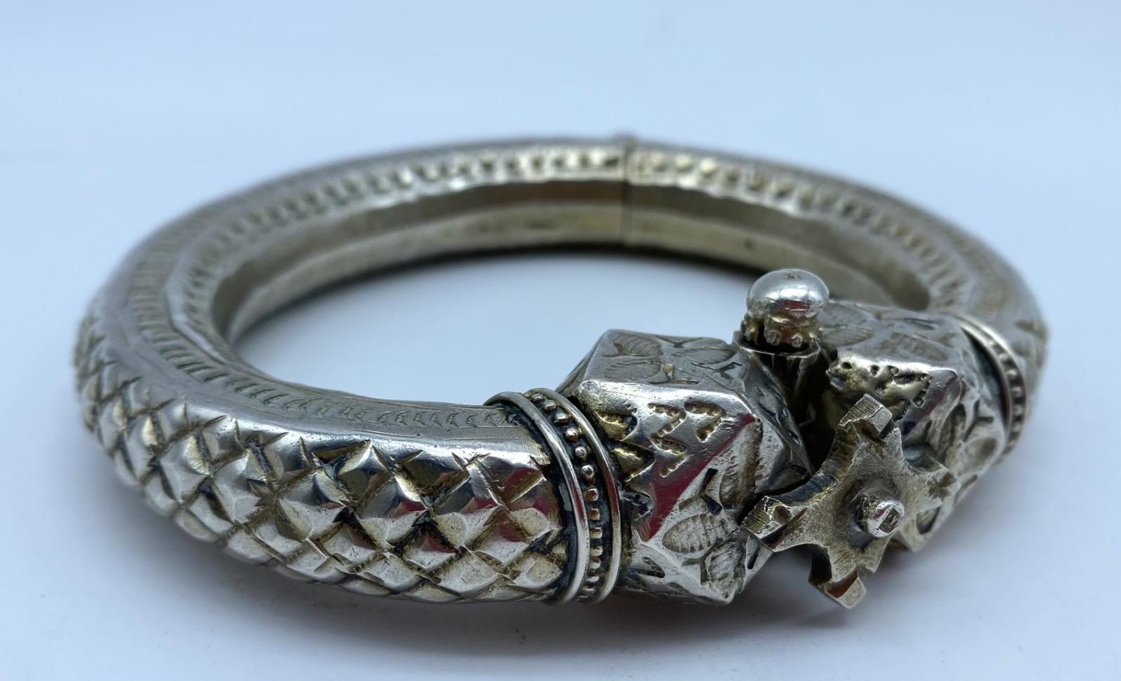 Pre 1946 solid silver Egyptian Bedouin bracelet anklet 