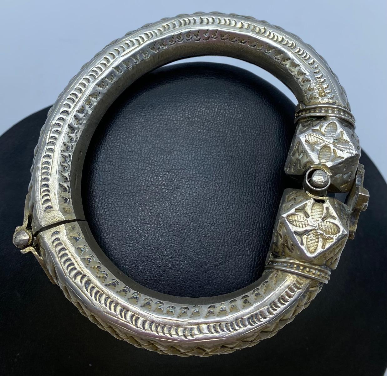 Pre 1946 solid silver Egyptian Bedouin bracelet anklet 