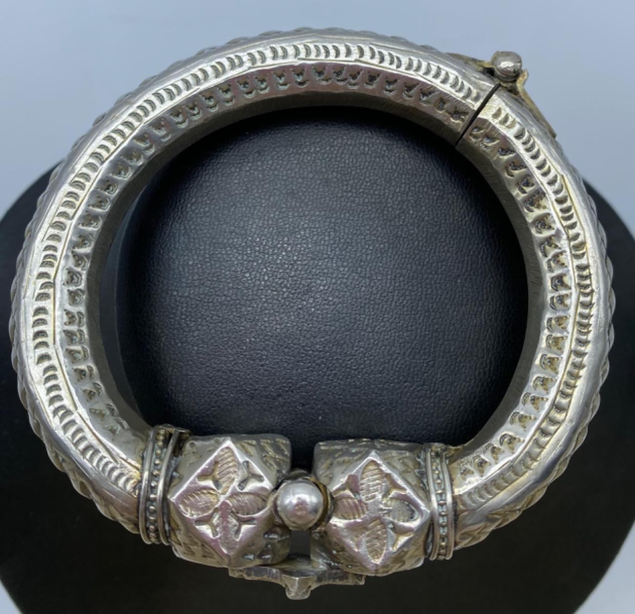Pre 1946 solid silver Egyptian Bedouin bracelet anklet 