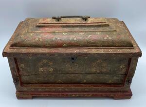 Rare 17th century small Tibetan painted wooden chest 
