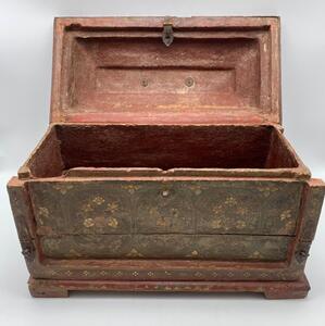Rare 17th century small Tibetan painted wooden chest 