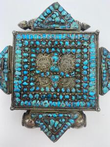 XIX century Tibetan mandala shaped silver Gau 