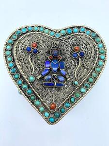 Heart shaped filigree silver Tibetan Buddha box 