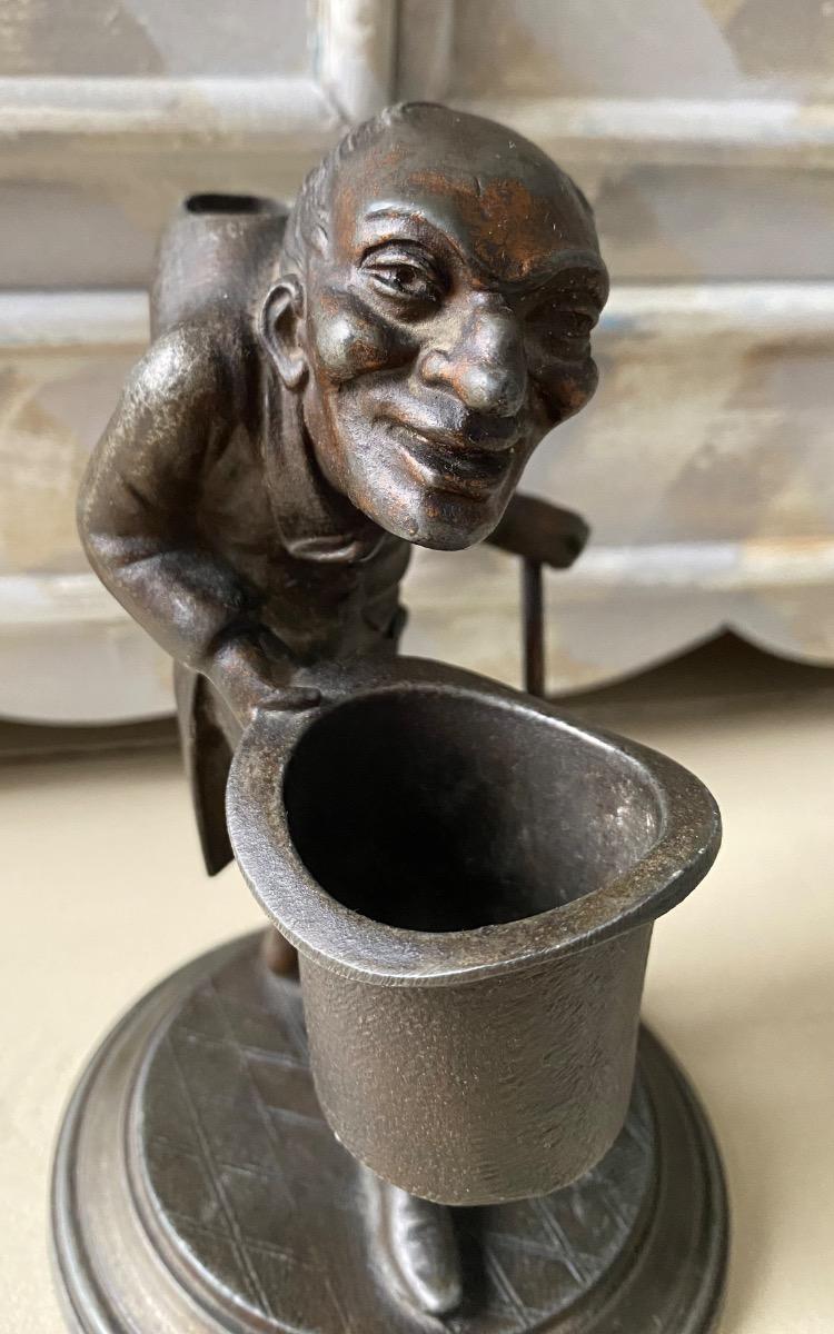 XIX Rare hunchback caricature pyrogen match holder Daumier 