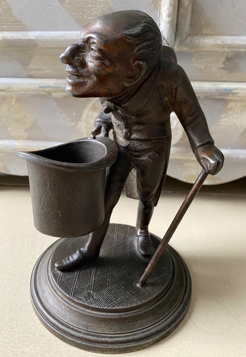 XIX Rare hunchback caricature pyrogen match holder Daumier 